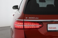 Mercedes-Benz E 300 E300de T 4Matic Avantgarde