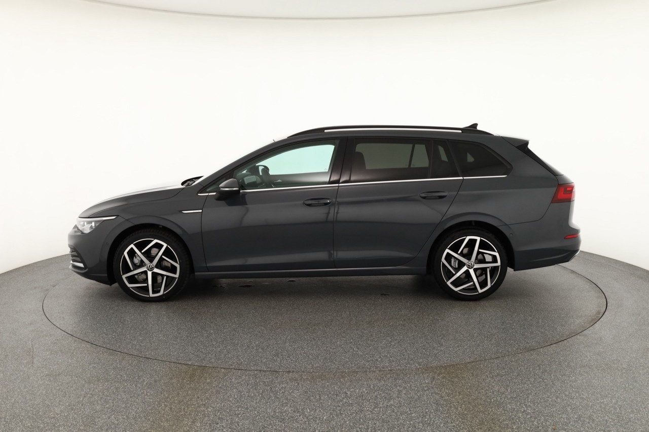 VW Golf VIII Variant 2.0 TDI DSG
