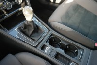VW Golf 1.5 TSI Highline R-Line