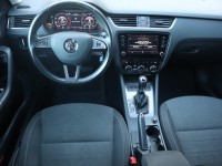 Skoda Octavia Combi 1.5 TSI DSG Soleil