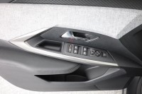 Peugeot 5008 1.2 mHEV Aut.