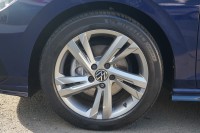 VW Golf VIII Variant R-Line eTSI