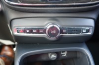 Volvo XC 40 T3 2WD Momentum Pro