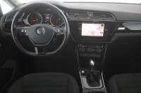 VW Touran 1.4 TSI DSG R-Line