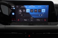 VW Golf VIII Variant 1.5 eTSI DSG Life