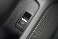 Audi A4 Avant 40 2.0 TDI advanced DSG