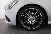 Mercedes-Benz CLA 200 Shooting Brake AMG Line