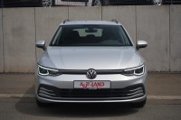 VW Golf VIII Variant 1.5 eTSI DSG