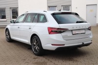 Skoda Superb Combi 2.0 TDI Style DSG