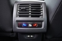 VW Golf VIII 1.4 eTSI DSG