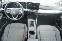 VW Golf VIII Variant 1.5 TSI