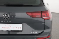 VW Golf VIII Variant 1.5 eTSI DSG