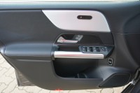 Mercedes-Benz B 220 B220 d AMG Line