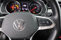 VW Passat Variant 1.5 TSI DSG Business