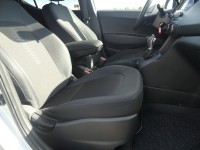 Hyundai i10 1.2 Passion +