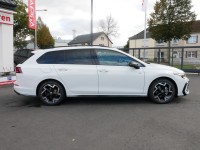 VW Golf VIII Variant 1.5 eTSI R-Line DSG