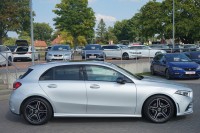 Mercedes-Benz A 200 A200 DCT AMG Line Multibeam MBUX Pano