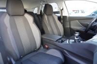 Peugeot 3008 1.2 12V e-THP Active