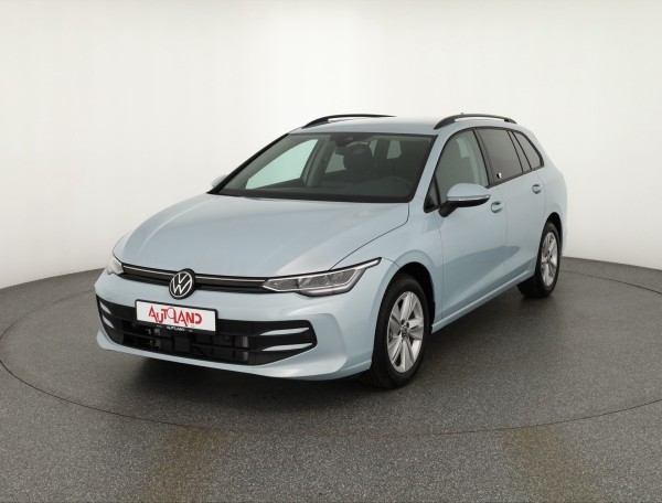 VW Golf VIII Variant 1.5eTSI DSG