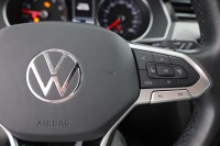 VW Passat Variant 1.5 TSI DSG Business
