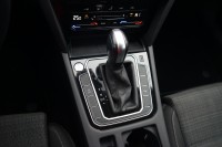 VW Passat Variant 1.5 TSI DSG Business