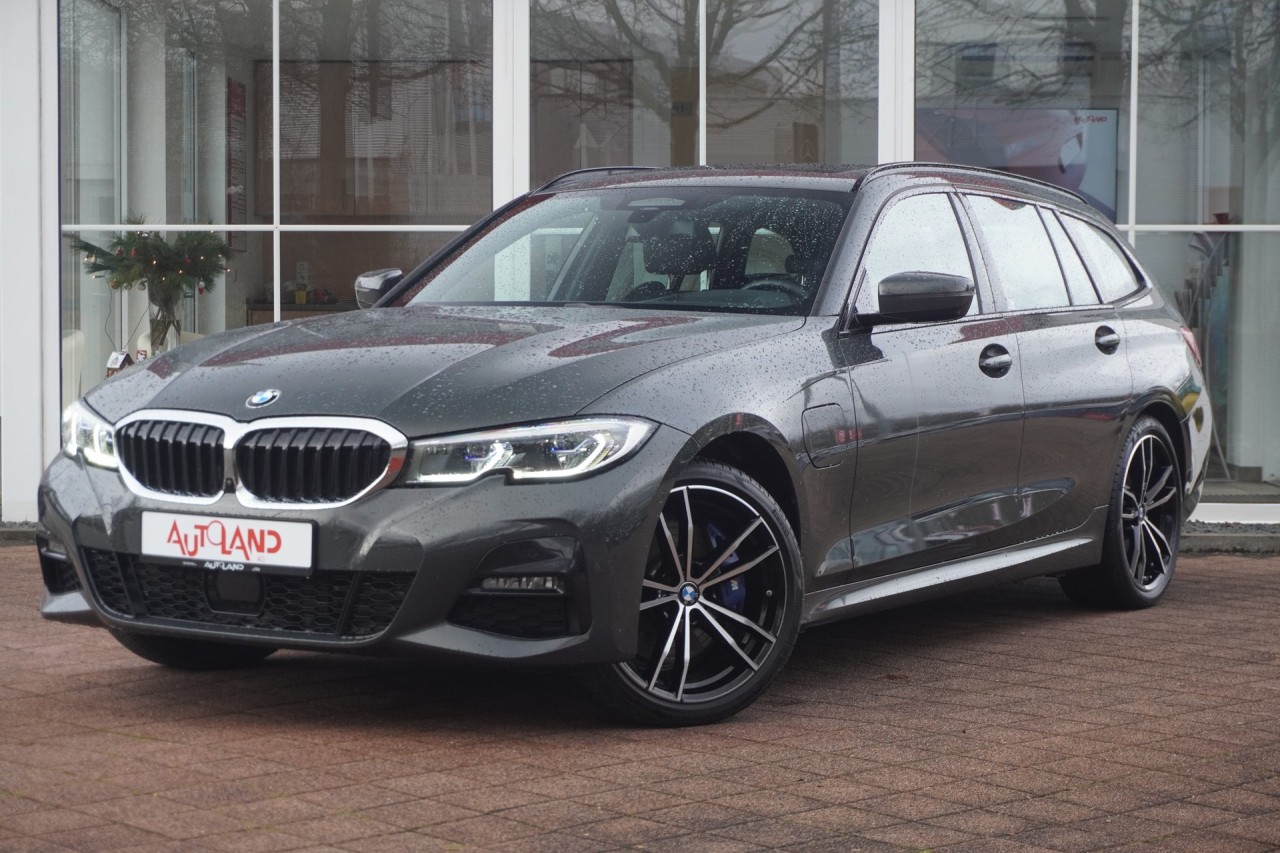 BMW 330 330e Touring M Sport