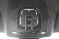 Audi A4 40 TFSI Avant S line
