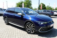 VW Golf VIII Alltrack 2.0 TDI 4M DSG Pano