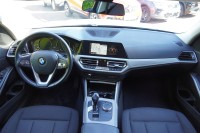 BMW 320 320d xDrive Advantage