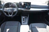 VW Golf VIII Variant 1.5 TSI DSG