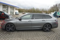 VW Passat Variant R-Line BlackStyle 2.0 TSI 4M DSG