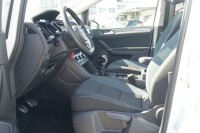 VW Touran 2.0 TDI IQ.DRIVE