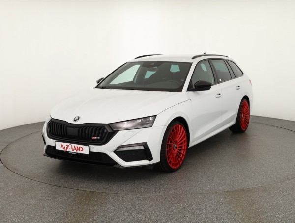 Skoda Octavia Combi 2.0 TSI RS