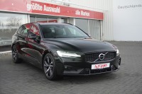 Volvo V60 B4 R-Design