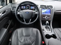 Ford Mondeo 2.0 Hybrid Titanium
