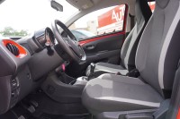 Toyota Aygo AYGO 1.0 x-play Team D
