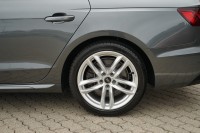 Audi A4 Avant 45 TFSI qu. 2xS line