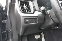 Volvo XC 60 D4 R-Design AWD
