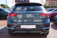 VW T-Roc 1.5 TSI DSG IQ.DRIVE