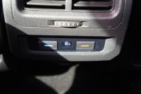 VW Touran 1.5 TSI DSG R-line