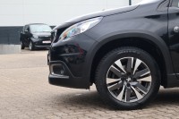 Peugeot 2008 1.2 PureTech Crossway