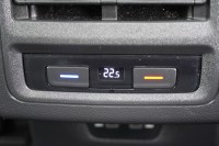 VW Golf VIII 1.5 TSI R-Line