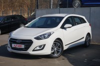 Hyundai i30 CW 1.6 T-GDi Navi Tempomat Kamera PDC USB