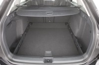 VW Golf VIII Variant 1.0 TSI Life