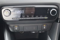 Mazda 2 Hybrid 1.5 Centre-Line
