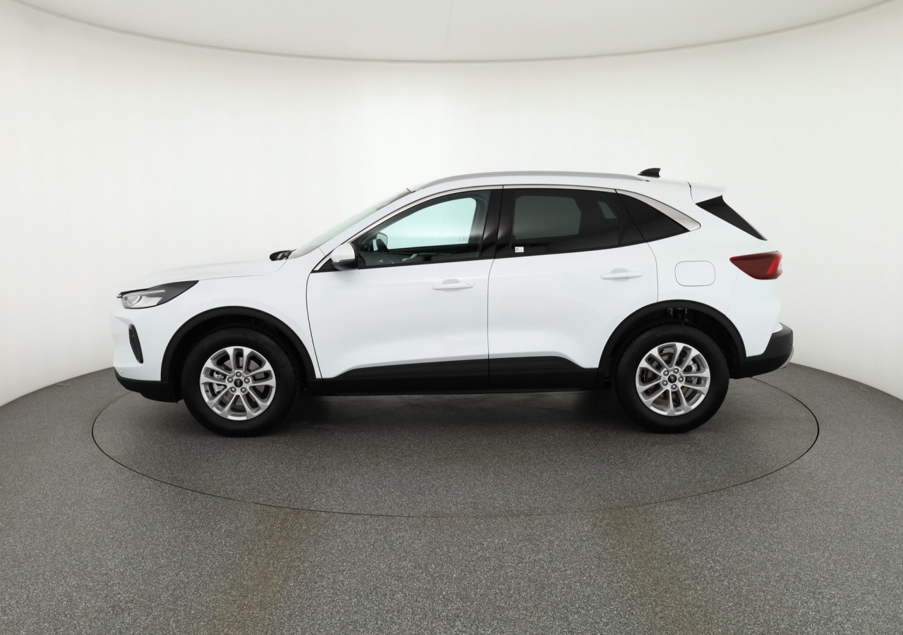 Ford Kuga 1.5 EB Titanium Aut.