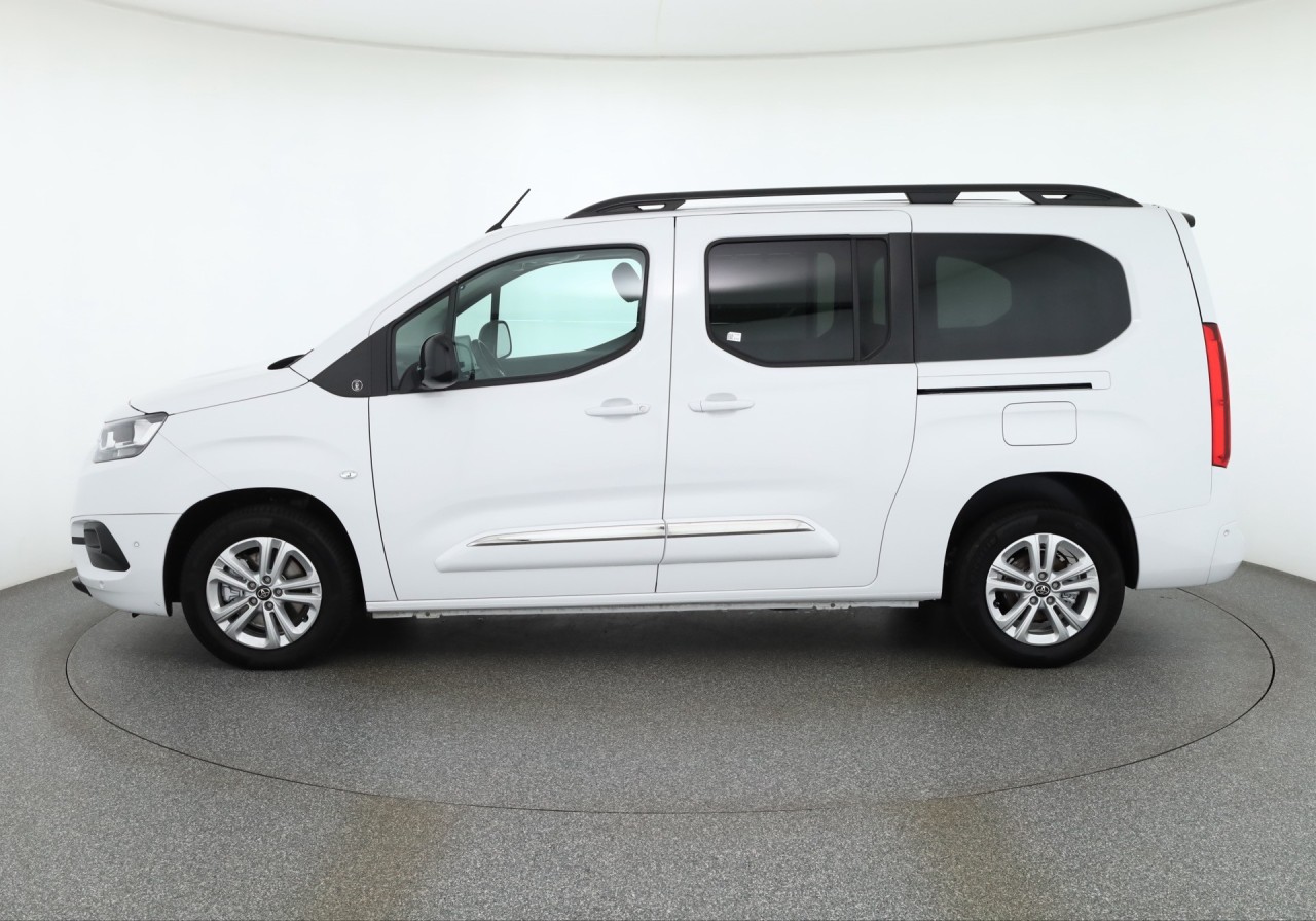 Toyota Proace City 1.2 L2 Team Deutschland