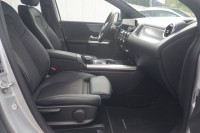 Mercedes-Benz B 150 B220 4Matic