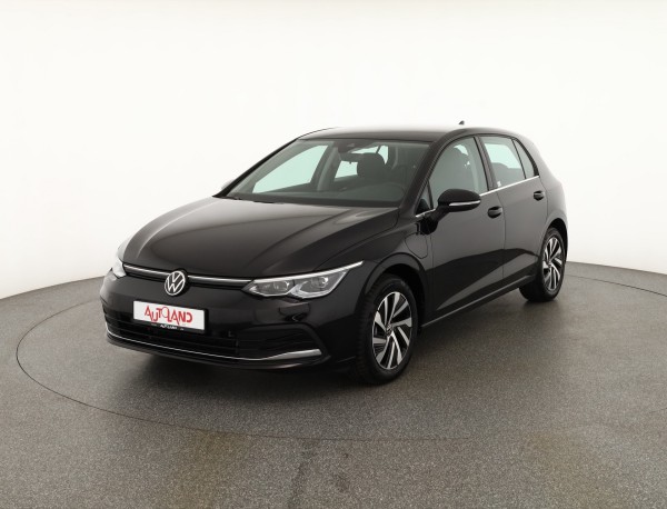 VW Golf VIII Style eHybrid