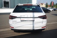 Skoda Superb Combi 2.0 TDI DSG